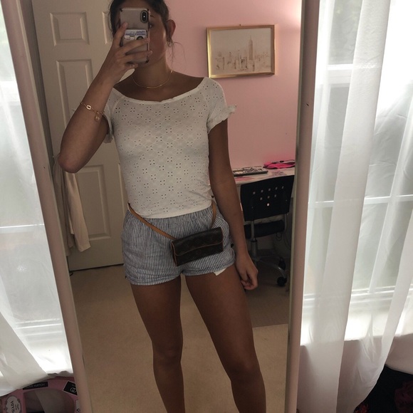 White off the shoulder eyelet top - Picture 4 of 4